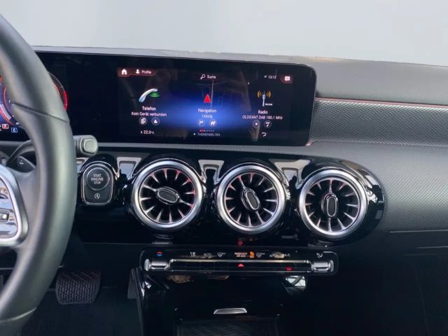 Mercedes-Benz A 200 Progressive