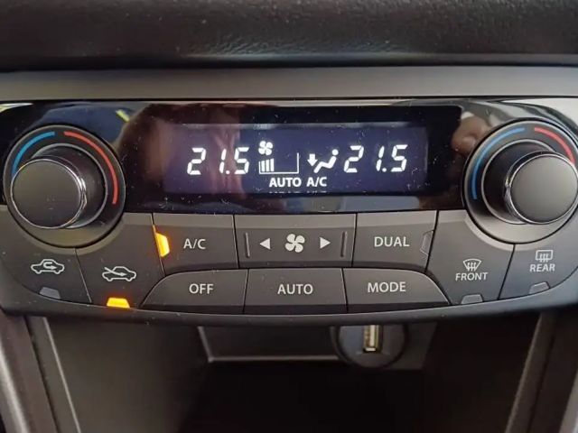 Suzuki S-Cross Flash