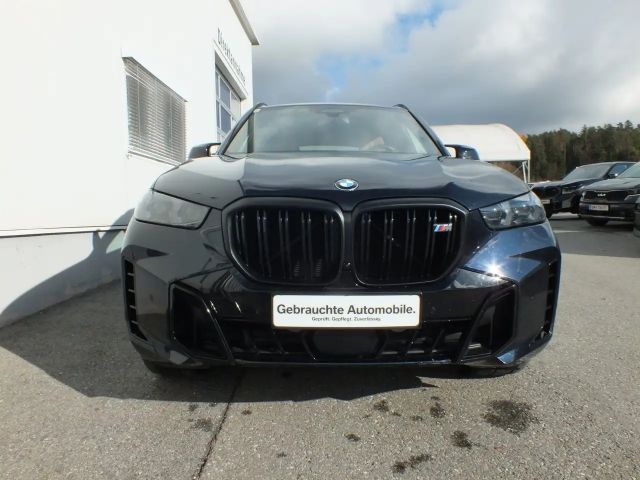 BMW X5 M60i xDrive