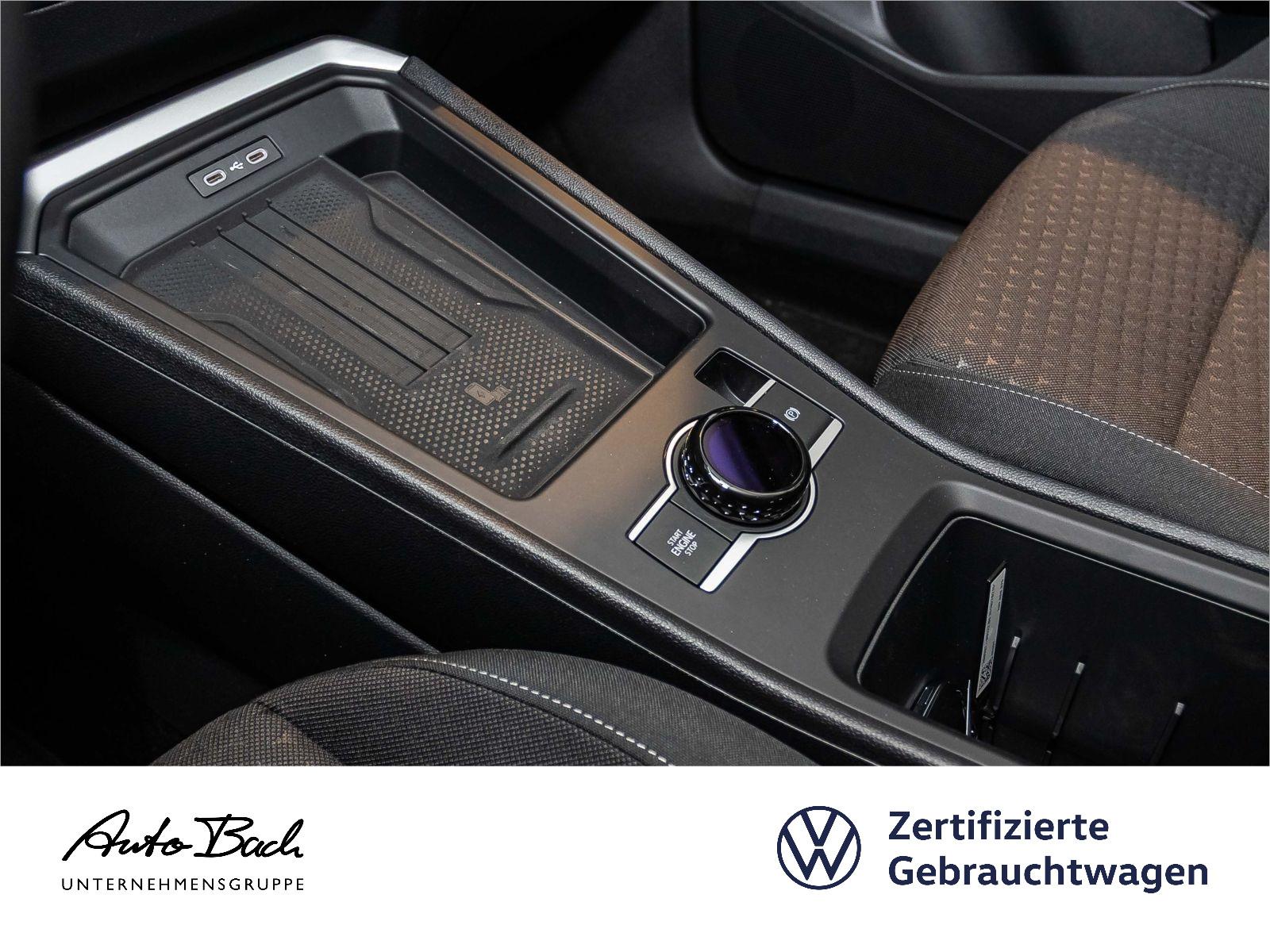 Volkswagen T-Roc 1.5 eTSI DSG Life