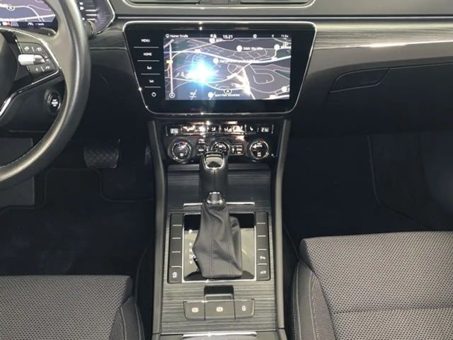 Skoda Superb 2.0 TDI Combi