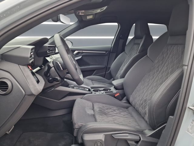 Audi A3 30 TFSI S-Tronic Sportback