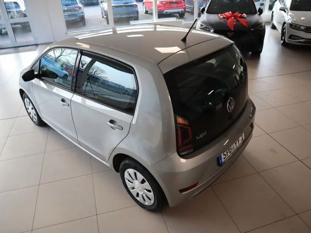 Volkswagen up! Move Move up!