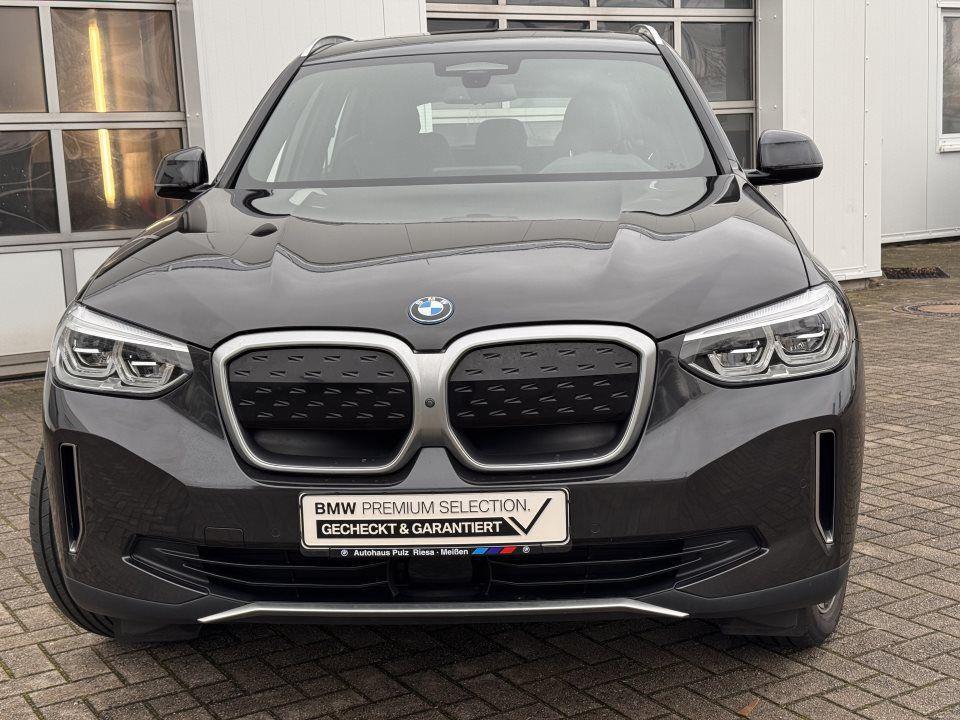 BMW iX3 iX3