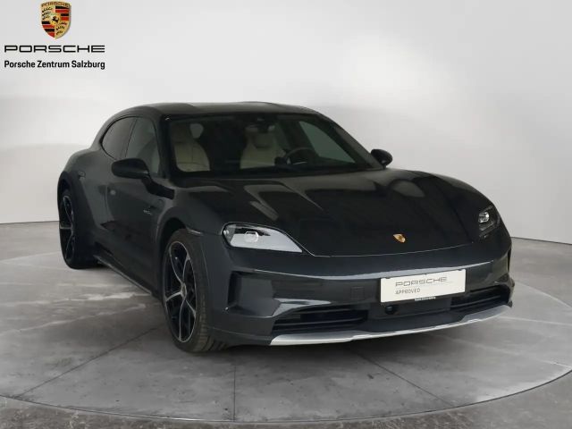 Porsche Taycan 4 Cross Turismo