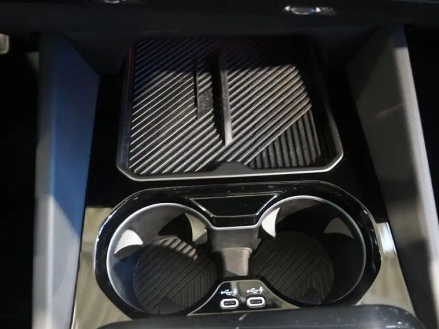 BMW 520 520i M-Sport Sedan