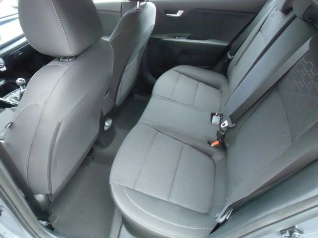 Kia Rio 1.2 EXCLUSIVE  KLIMAAUTOMATIK  DAB+  LM-FELGEN
