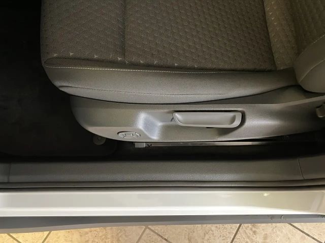 Volkswagen T-Roc 1.5 eTSI DSG Life