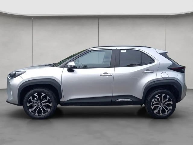 Toyota Yaris Cross Teamplayer,Safety-Paket,Winter-Paket