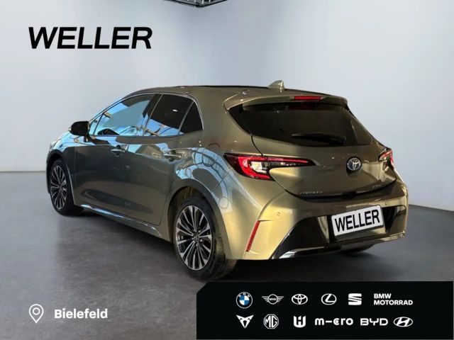 Toyota Corolla Hybride Team D