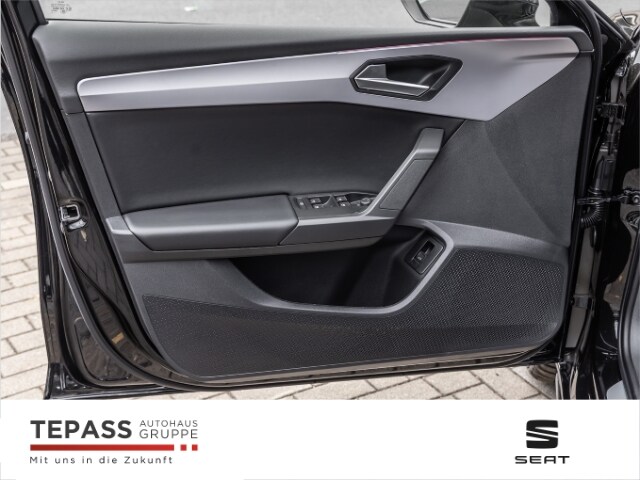 Seat Leon 1.5 eTSI FR-lijn Sportstourer