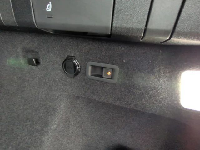 Volkswagen Tayron 1.5 TSI Life eHybrid