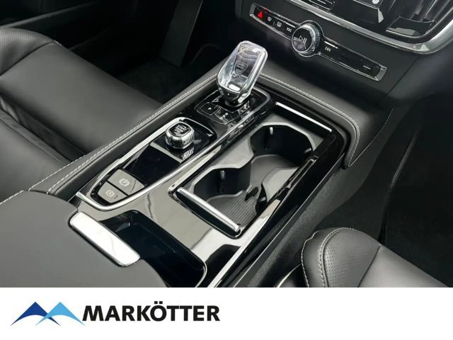 Volvo V90 AWD Dark T6 Ultra