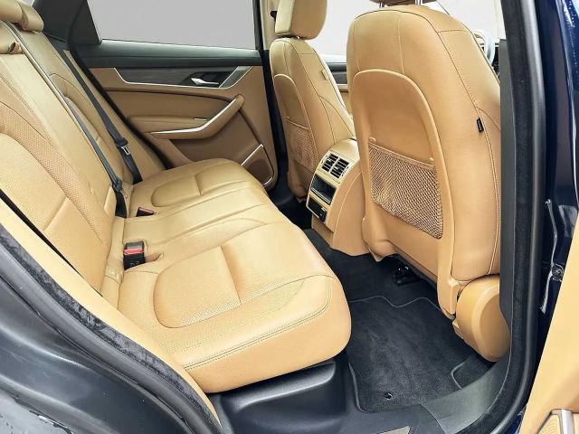 Jaguar F-Pace AWD D200 S