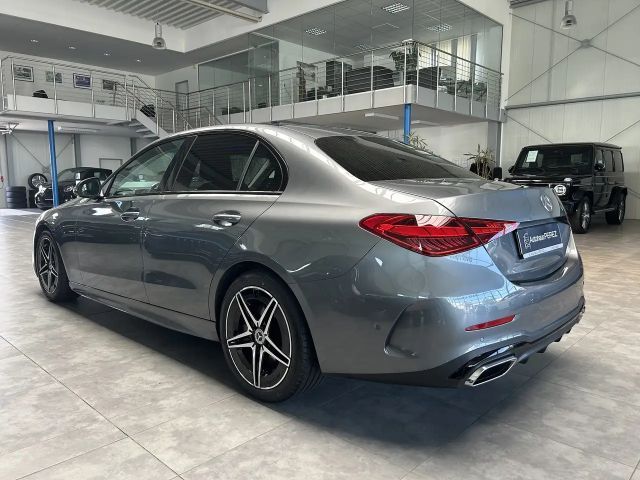 Mercedes-Benz C 300 AMG Line C 300 d Sedan