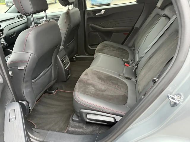 Ford Kuga Hybrid ST Line X