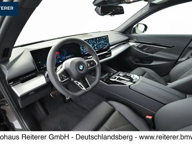BMW 520 520d M-Sport Sedan xDrive