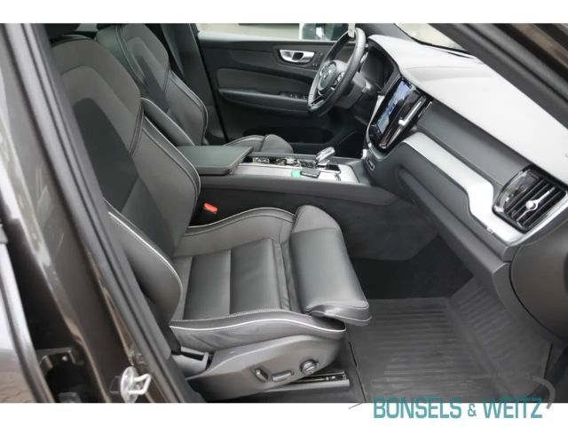 Volvo XC60 AWD Dark Ultimate