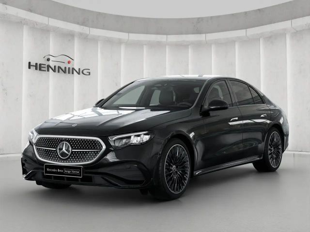 Mercedes-Benz E 200 AMG Line Sedan