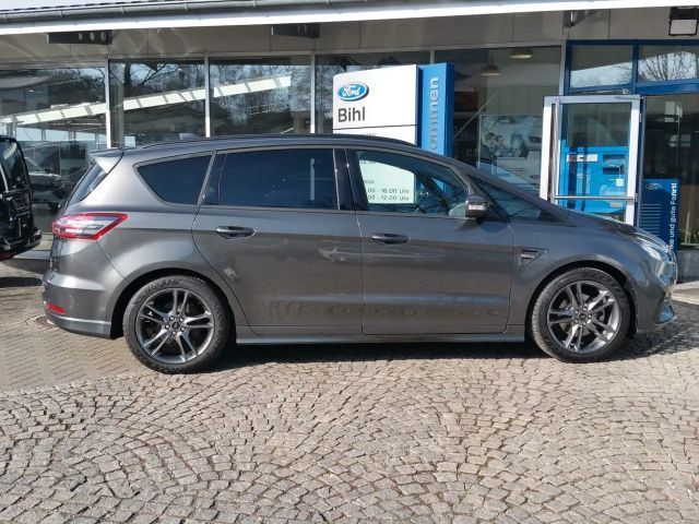 Ford S-Max ST Line