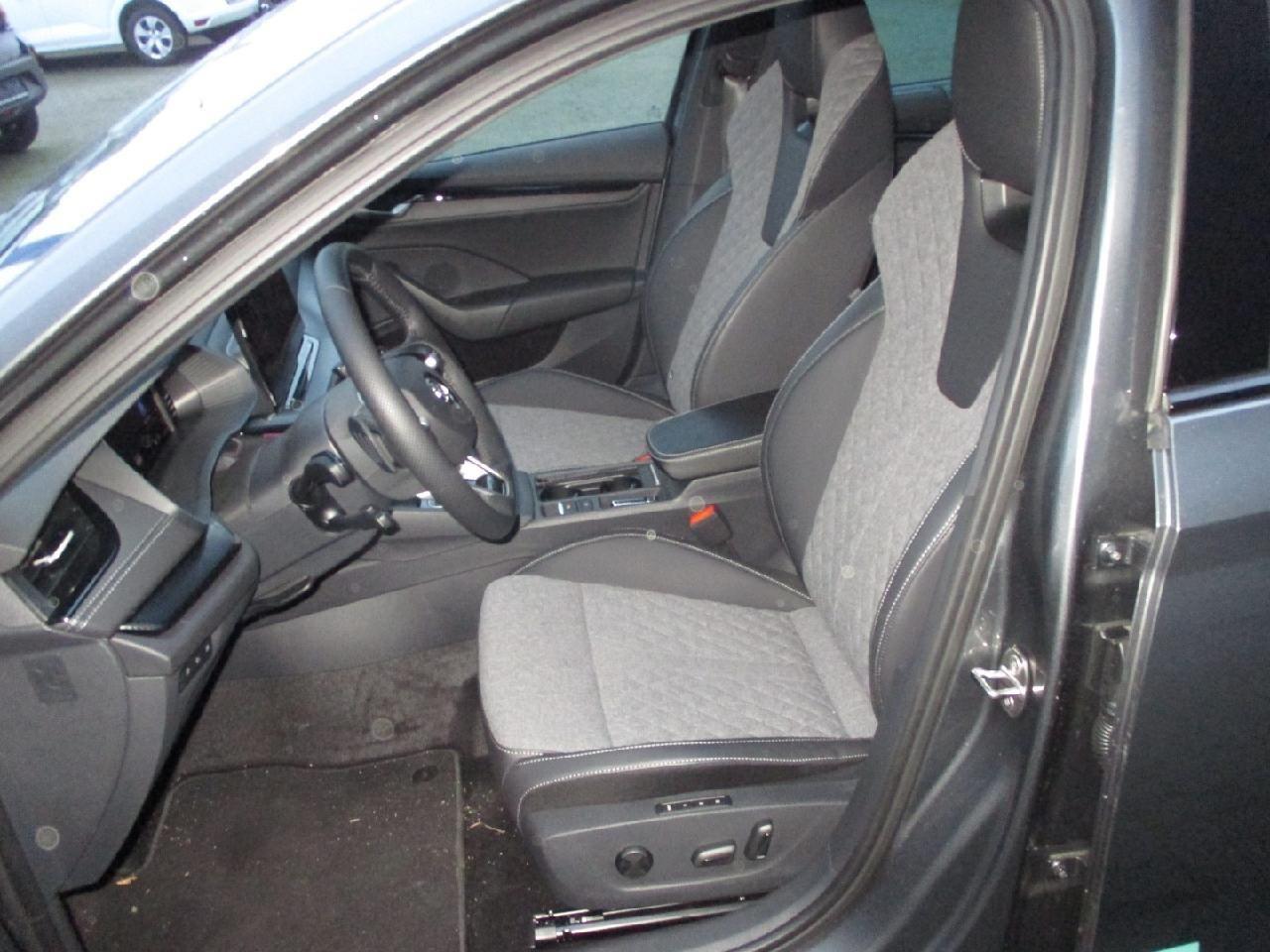 Skoda Octavia 2.0 TDI Combi Sportline