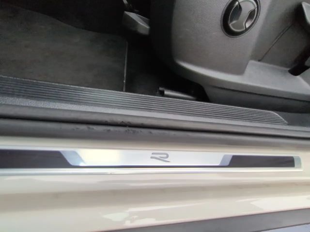 Volkswagen T-Roc 2.0 TDI DSG R-Line