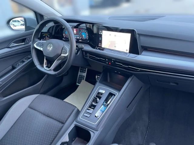 Volkswagen Golf DSG Life