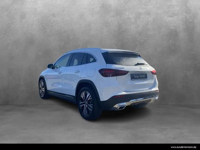 Mercedes-Benz GLA 180 Progressive