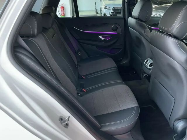 Mercedes-Benz E 300 E 300 de