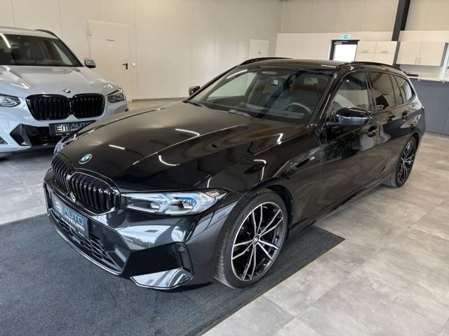BMW 320 320d M-Sport Touring xDrive