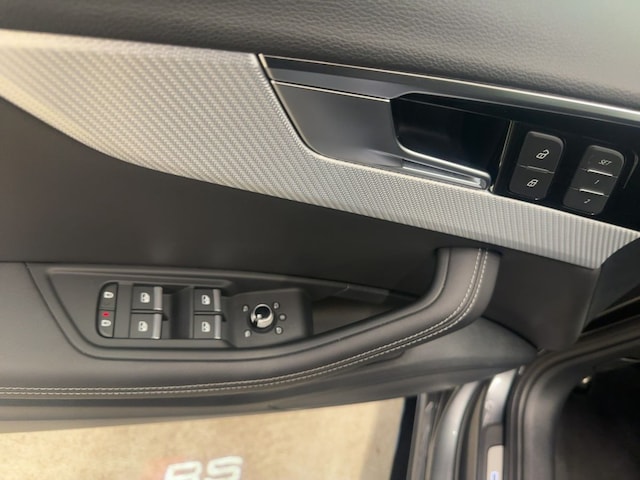 Audi RS4 Avant Quattro