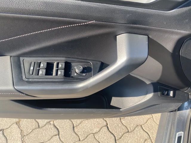 Volkswagen T-Roc DSG R-Line