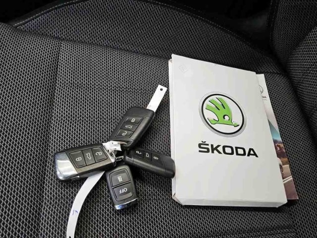 Skoda Superb 2.0 TDI Combi