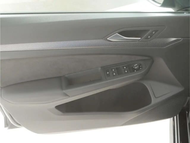 Volkswagen Golf 2.0 TSI DSG GTI Style