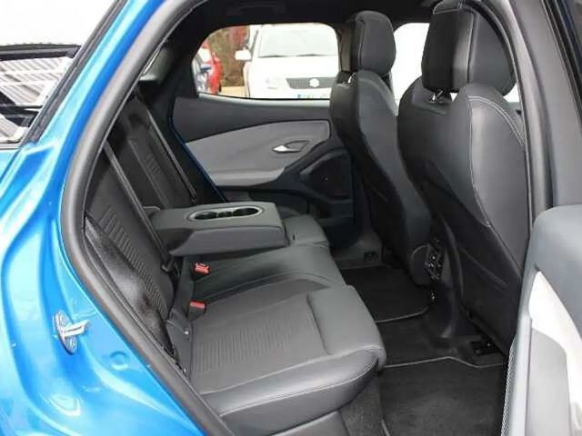 Ford Explorer Premium RWD