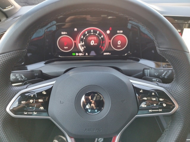 Volkswagen Golf 2.0 TSI DSG Golf VIII