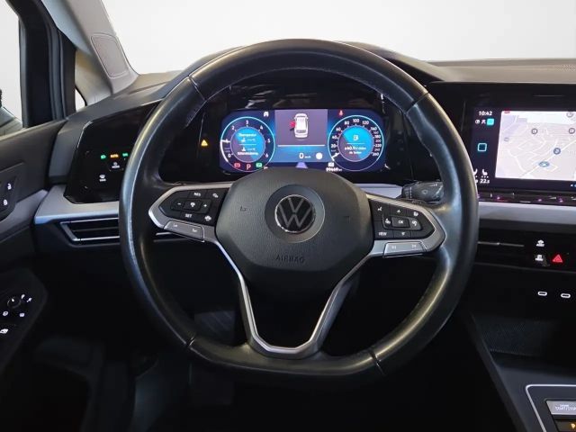 Volkswagen Golf 2.0 TDI DSG Life Variant