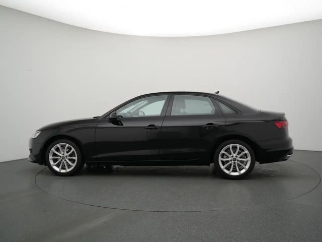 Audi A4 Sedan