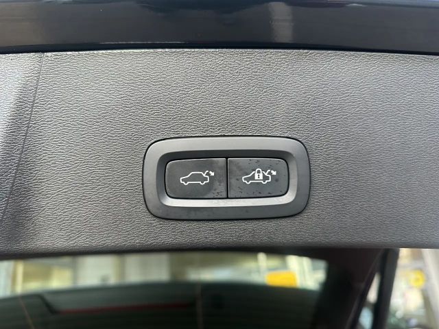 Volvo XC40 Momentum T3