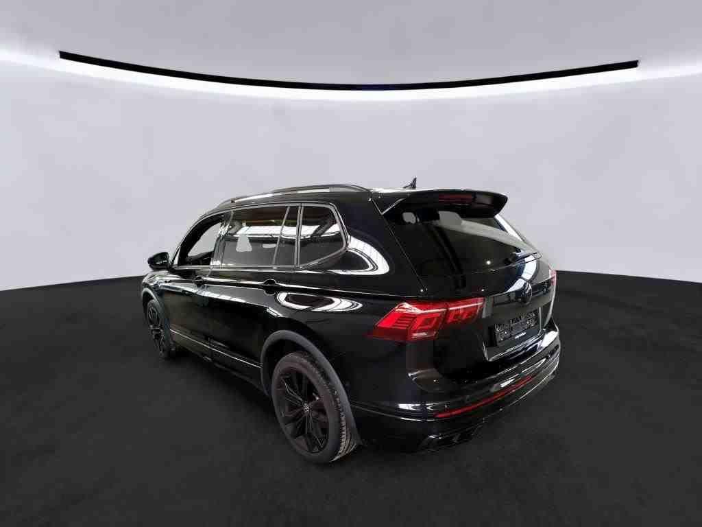 Volkswagen Tiguan Allspace DSG IQ.Drive R-Line