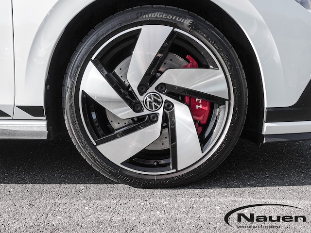 Volkswagen Golf 2.0 TSI GTI