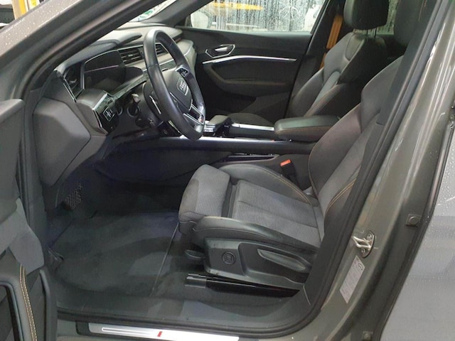 Audi e-tron 55 Quattro S-Line