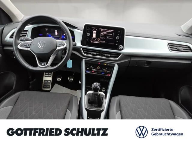 Volkswagen T-Roc GOAL TSI NAVI SITZHEIZUNG EINPARKHILFE LED