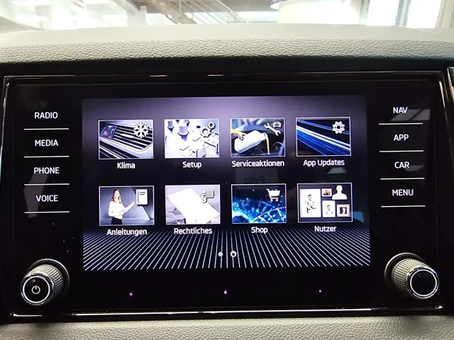 Skoda Karoq Selection