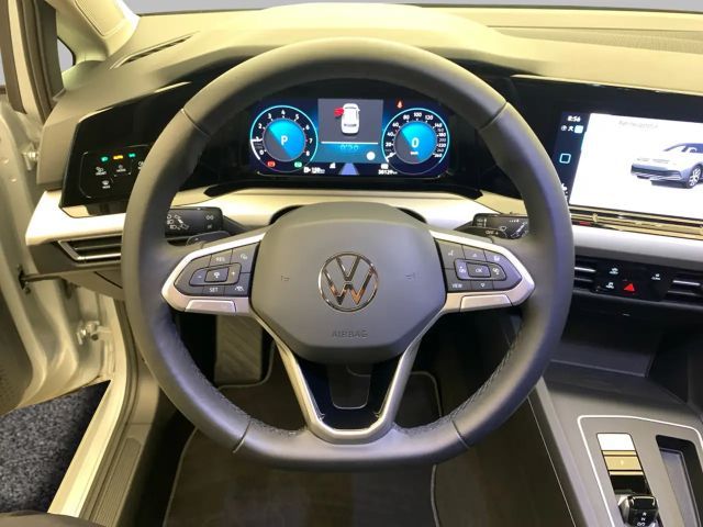 Volkswagen Golf 1.5 eTSI DSG Golf VIII Life