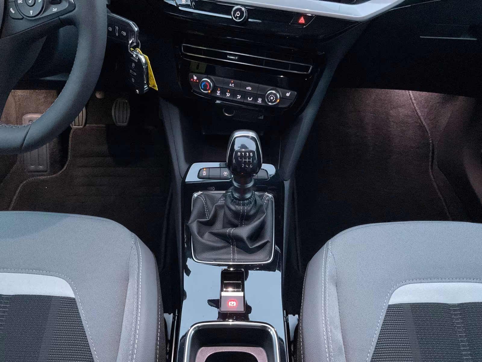 Opel Mokka business+