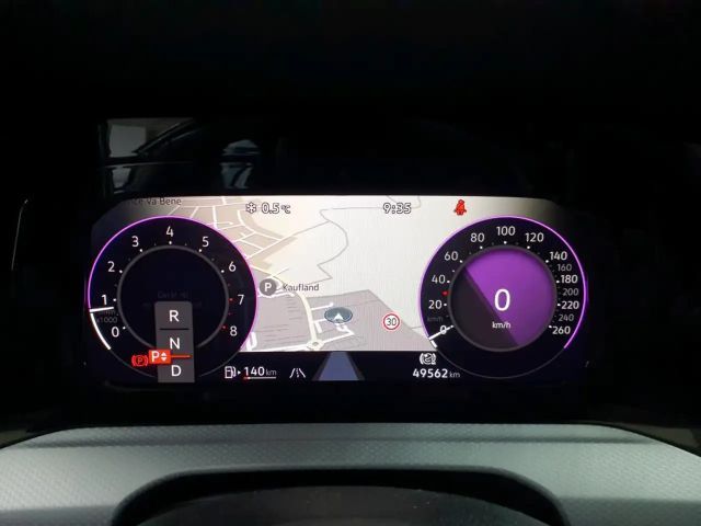 Volkswagen Golf 1.5 eTSI DSG Move