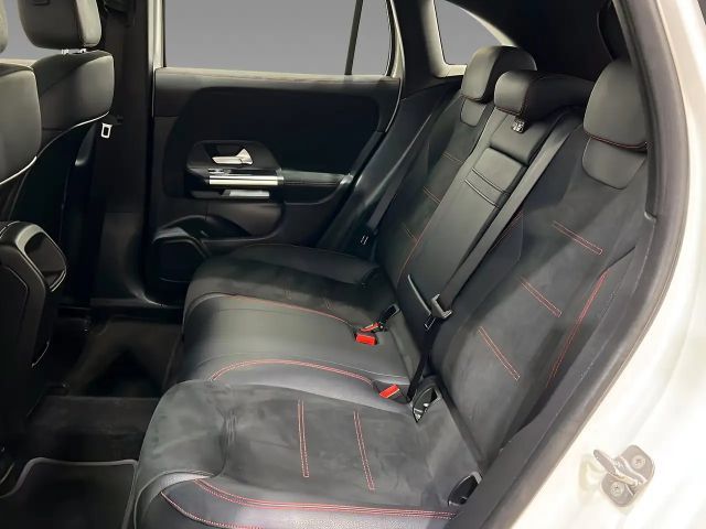 Mercedes-Benz EQA 350 4MATIC AMG Line