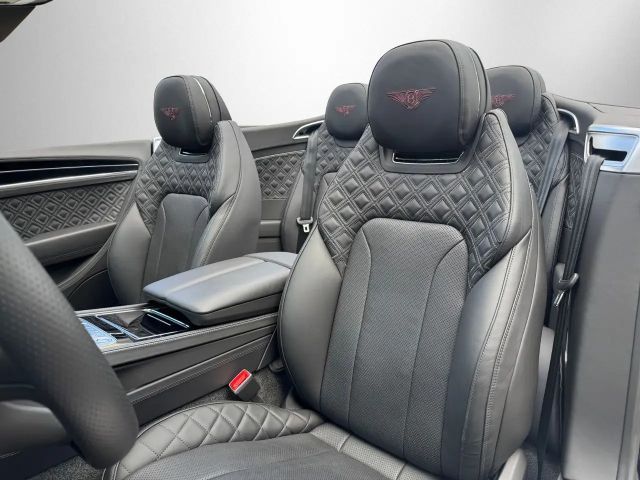 Bentley Continental GTC V8