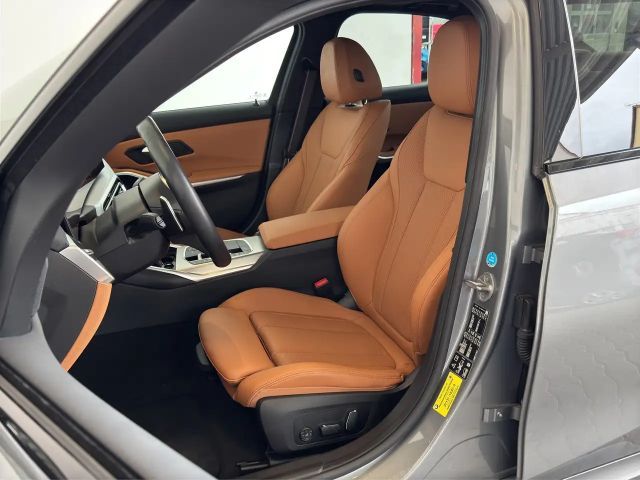 BMW 330 M-Sport Sedan xDrive